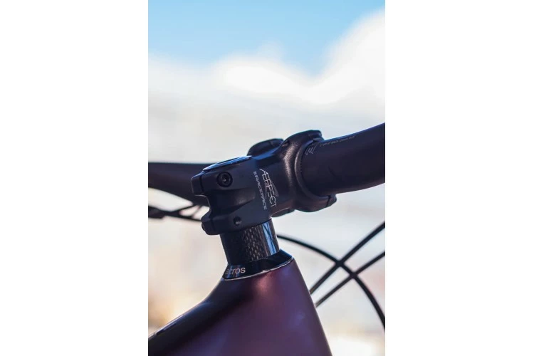 BICICLETA ELÉCTRICA TRAIL ORBEA RISE H10 2022 - Imagen 4