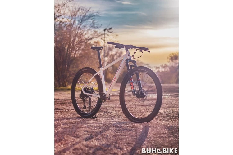 MEGAMO BICICLETA MONTAÑA RÍGIDA NATURAL ELITE 05 2022 - Imagen 2